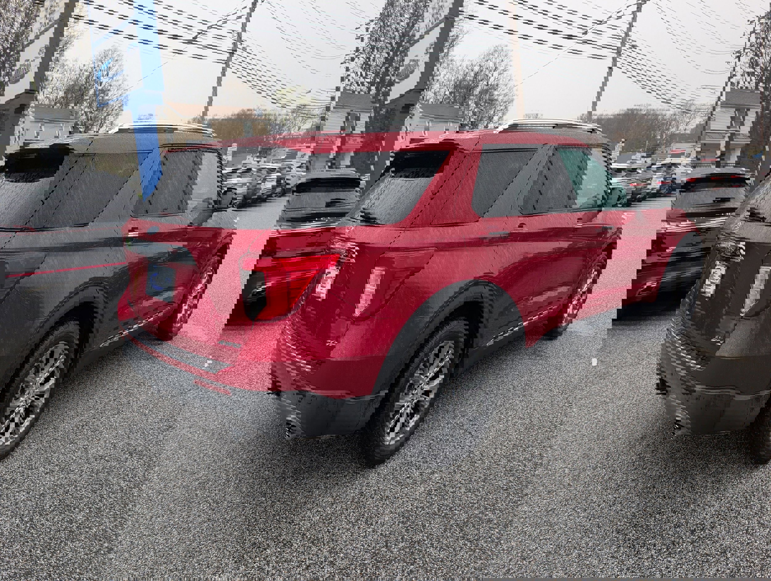 Certified 2022 Ford Explorer Limited w/ Equipment Group 301A image 4