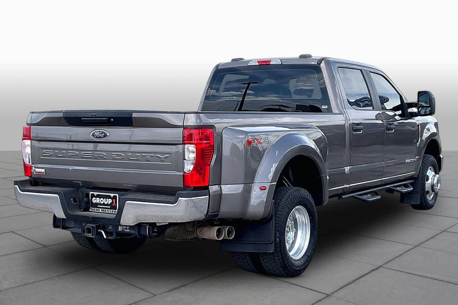 Certified 2022 Ford F350 XL w/ STX Appearance Package AWD/4WD image 12