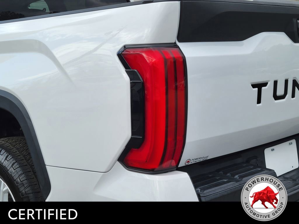 Used 2022 Toyota Tundra SR5 w/ SR5 Convenience Package AWD/4WD image 13
