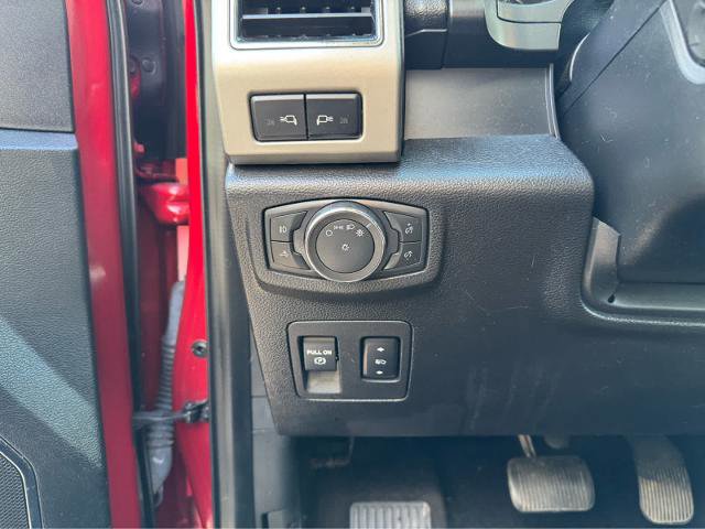 Certified 2020 Ford F150 Lariat w/ Equipment Group 502A Luxury image 15