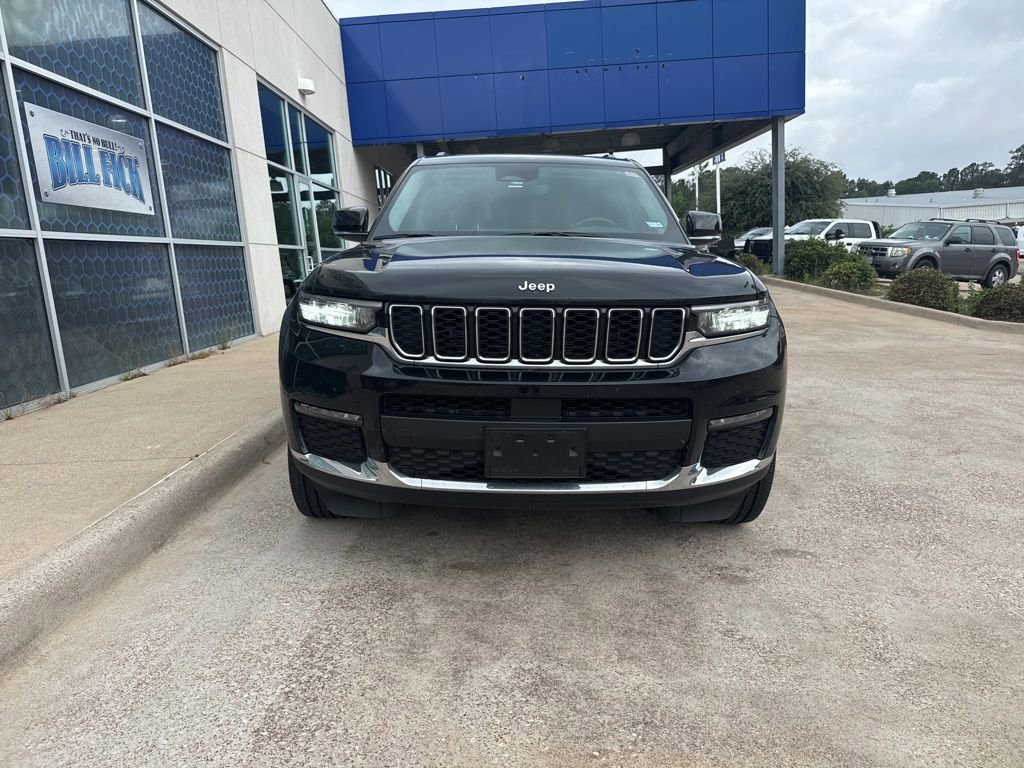 Used 2022 Jeep Grand Cherokee L Limited AWD/4WD image 3