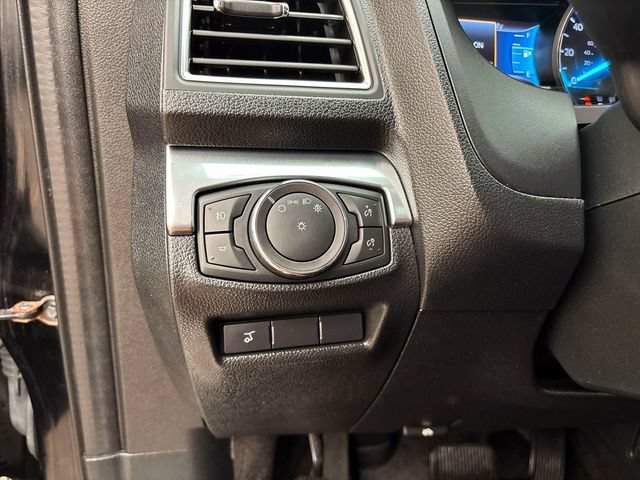 Certified 2018 Ford Explorer Limited AWD/4WD image 25