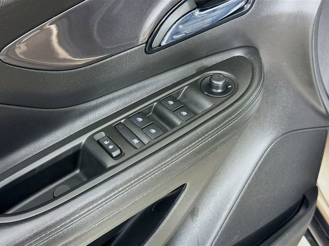 Used 2019 Buick Encore Preferred w/ Safety Package image 17