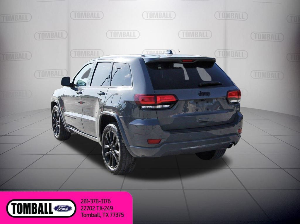 Used 2022 Jeep Grand Cherokee Laredo X RWD image 6