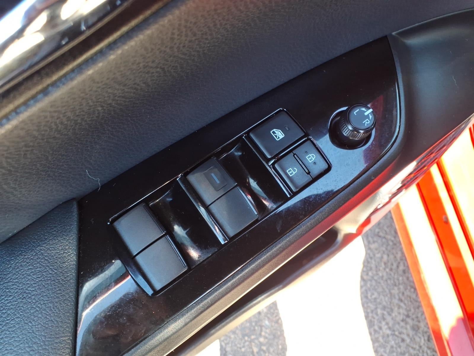 Used 2021 Toyota Prius LE w/ Carpet Mat Package (TMS) FWD image 21