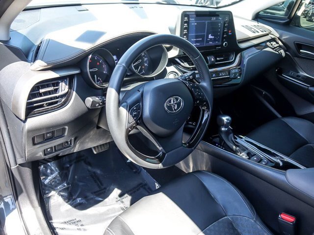 Used 2021 Toyota C-HR Limited FWD image 14