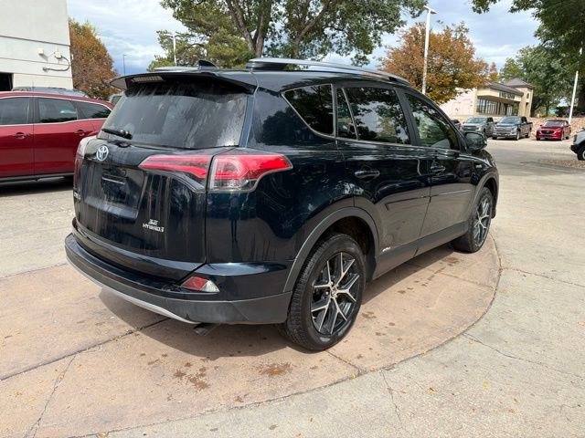 Used 2017 Toyota RAV4 SE AWD/4WD image 7
