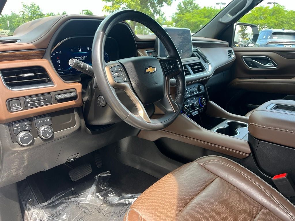 Used 2023 Chevrolet Tahoe High Country AWD/4WD image 25