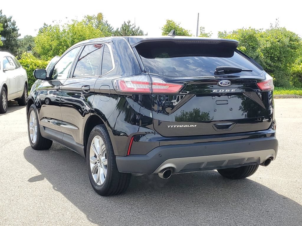 Certified 2024 Ford Edge Titanium AWD/4WD image 3