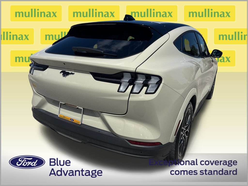 Certified 2025 Ford Mustang Mach-E Premium RWD image 4