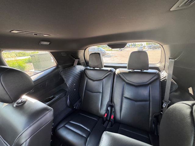 Used 2024 Cadillac XT6 Sport w/ Technology Package AWD/4WD image 15