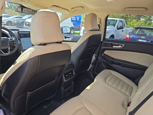 Certified 2024 Ford Edge SEL w/ Convenience Package AWD/4WD image 23