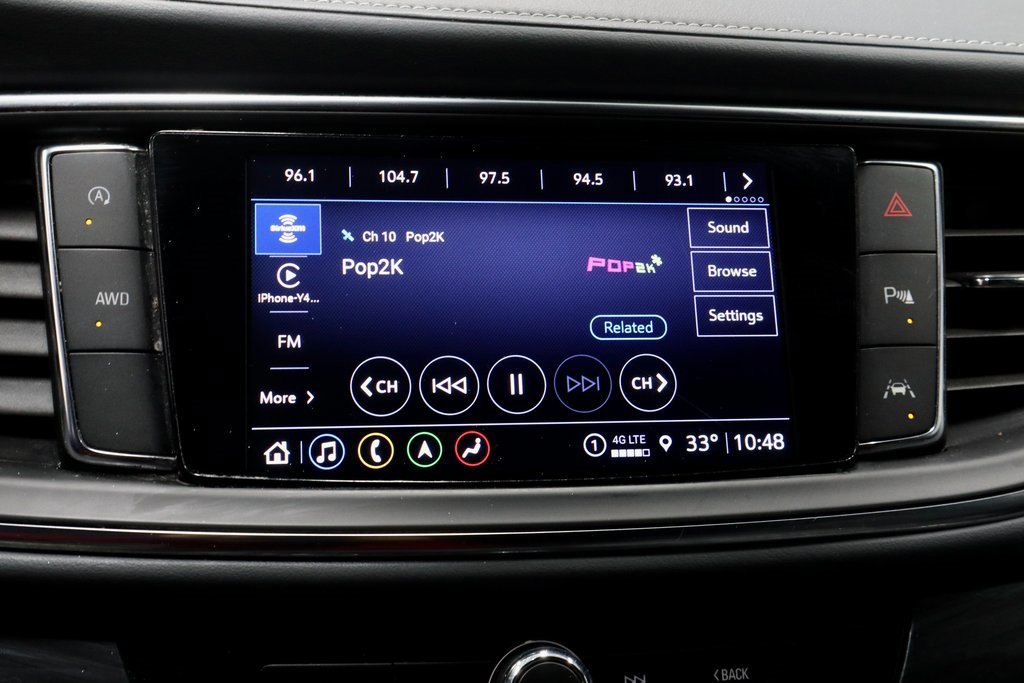 Used 2024 Buick Enclave Premium image 11