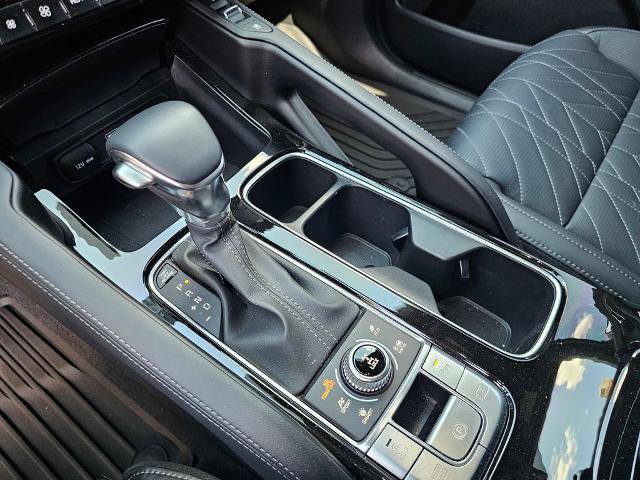 Used 2025 Kia Telluride SX Prestige X-Line AWD/4WD image 24