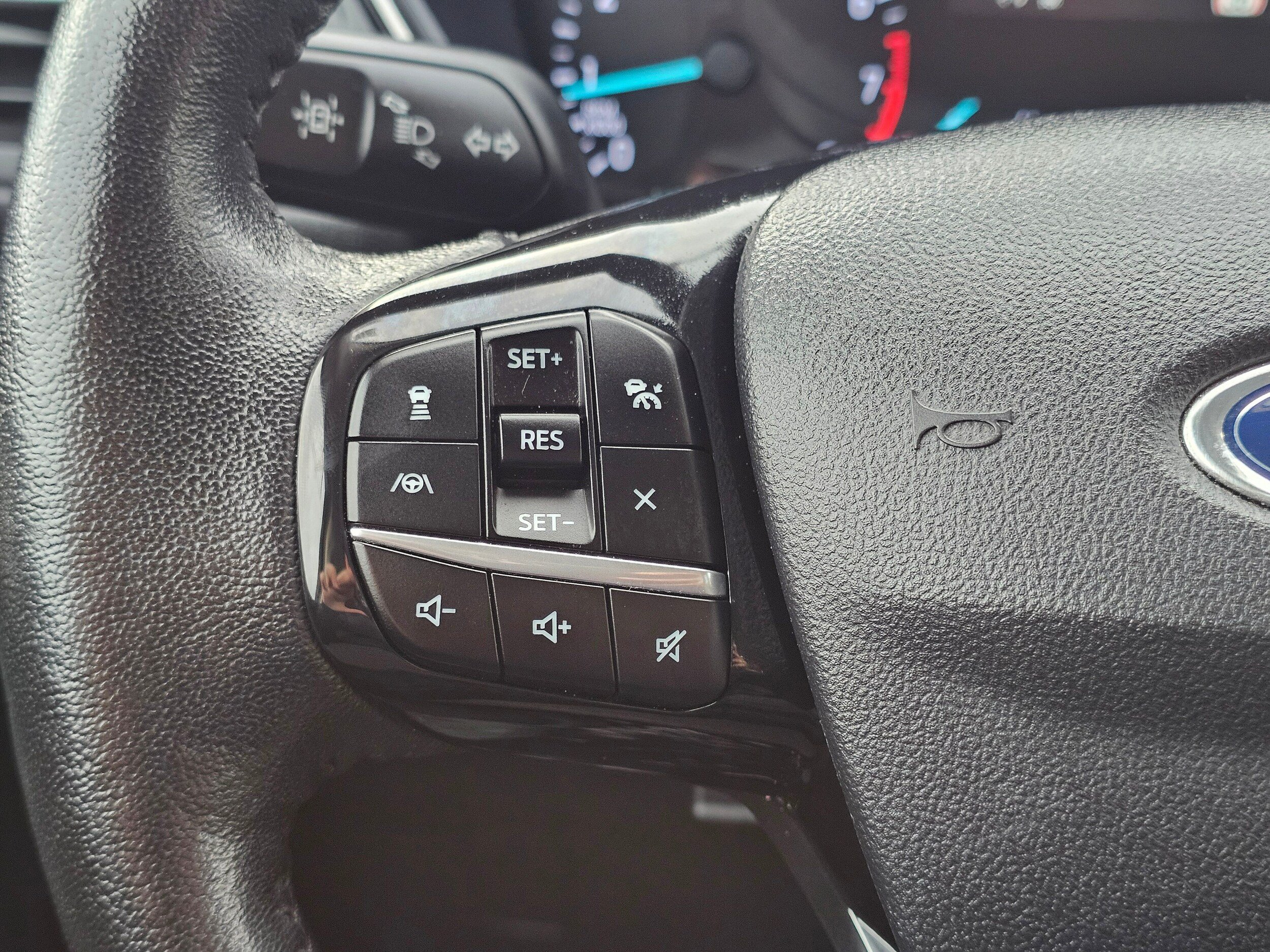 Certified 2021 Ford Escape SE w/ SE Sport Appearance Package FWD image 23
