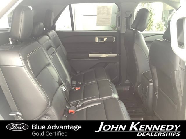 Certified 2023 Ford Explorer XLT w/ Equipment Group 202A AWD/4WD image 26