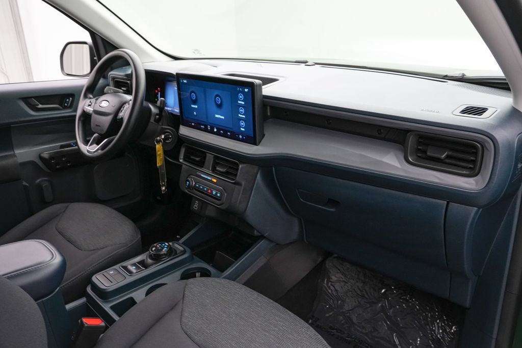 Certified 2025 Ford Maverick XL FWD image 21