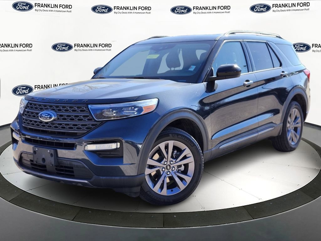 Certified 2022 Ford Explorer XLT w/ Equipment Group 202A
