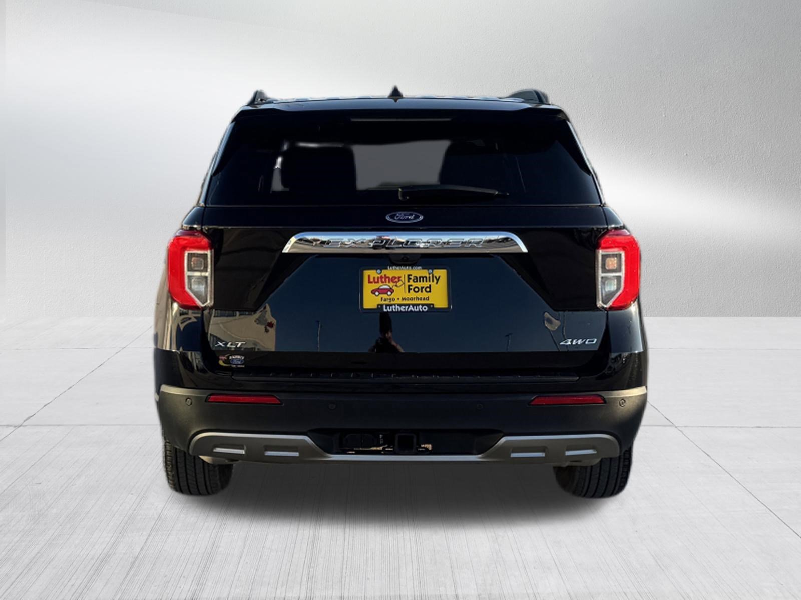 Certified 2024 Ford Explorer XLT w/ Equipment Group 202A image 6