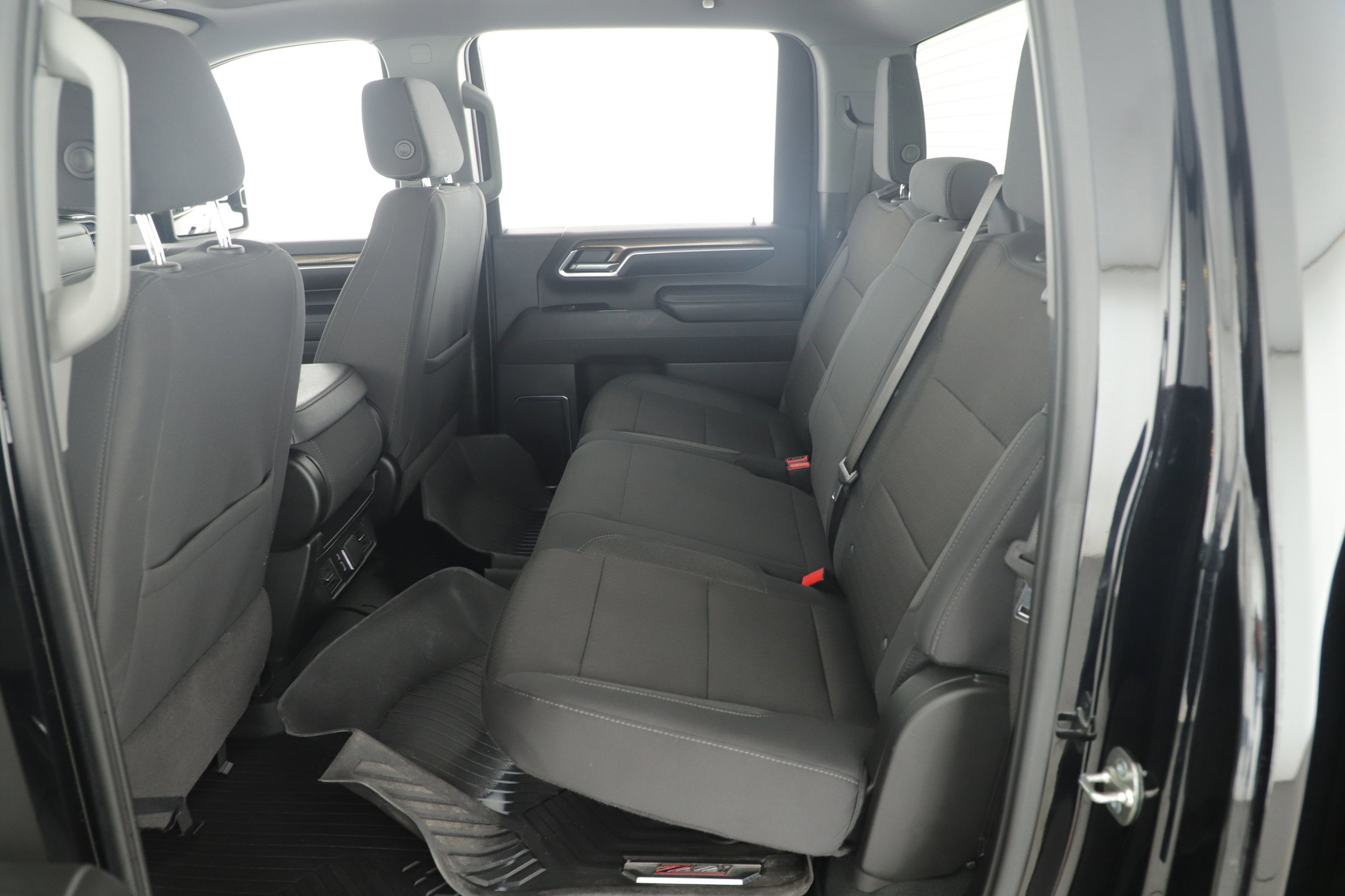 Used 2025 Chevrolet Silverado 2500 LT w/ All Star Edition image 25