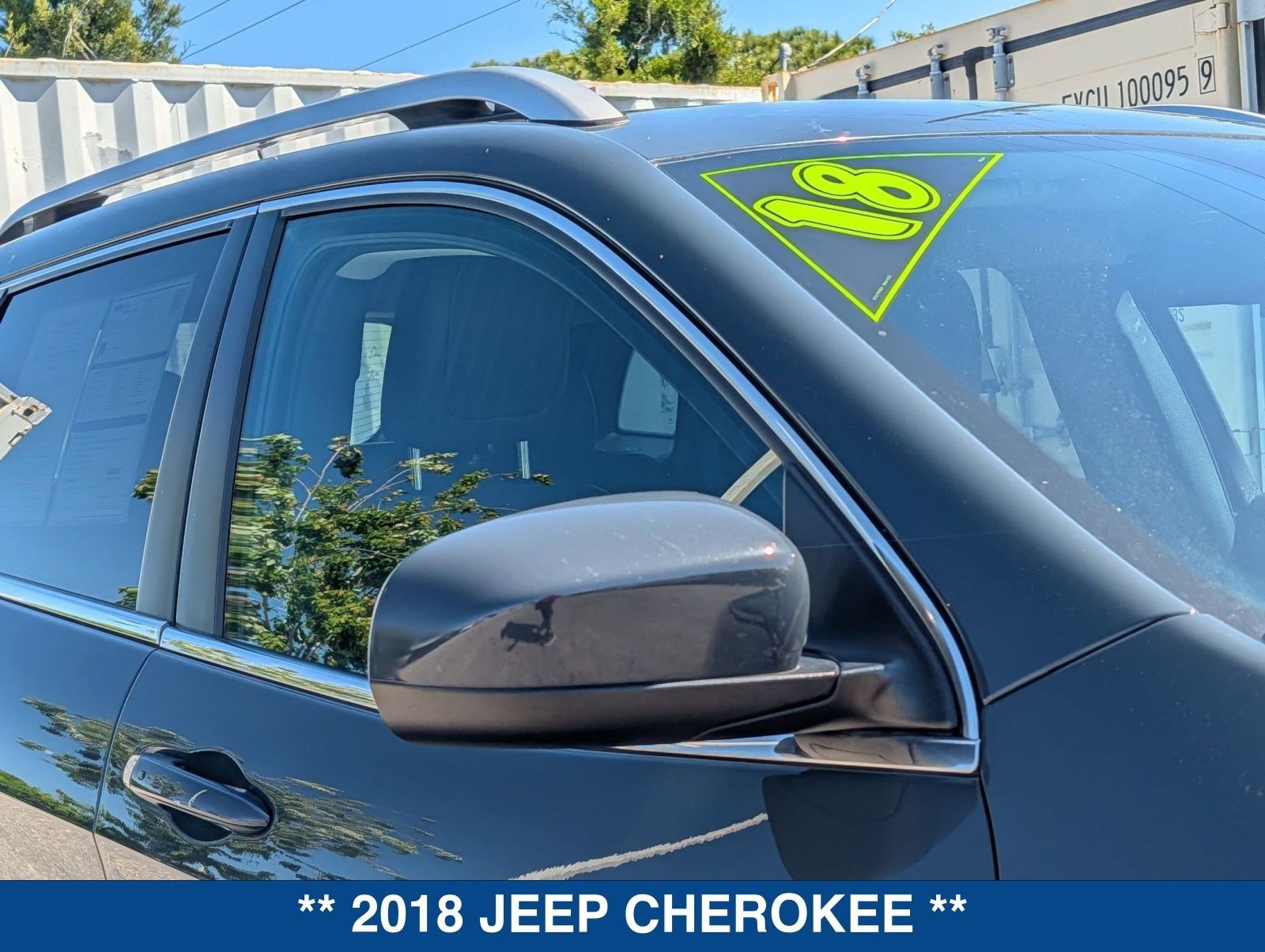 Used 2018 Jeep Cherokee Latitude Plus image 10