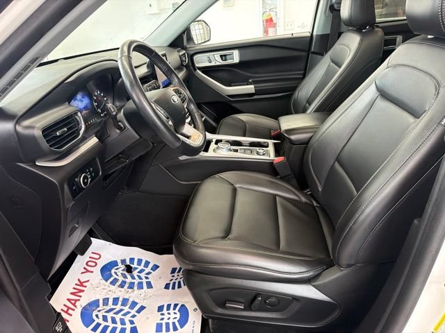 Certified 2023 Ford Explorer XLT w/ Equipment Group 202A AWD/4WD image 19