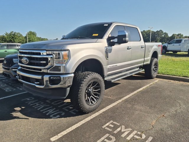 Certified 2020 Ford F250 Lariat w/ Lariat Ultimate Package AWD/4WD image 4