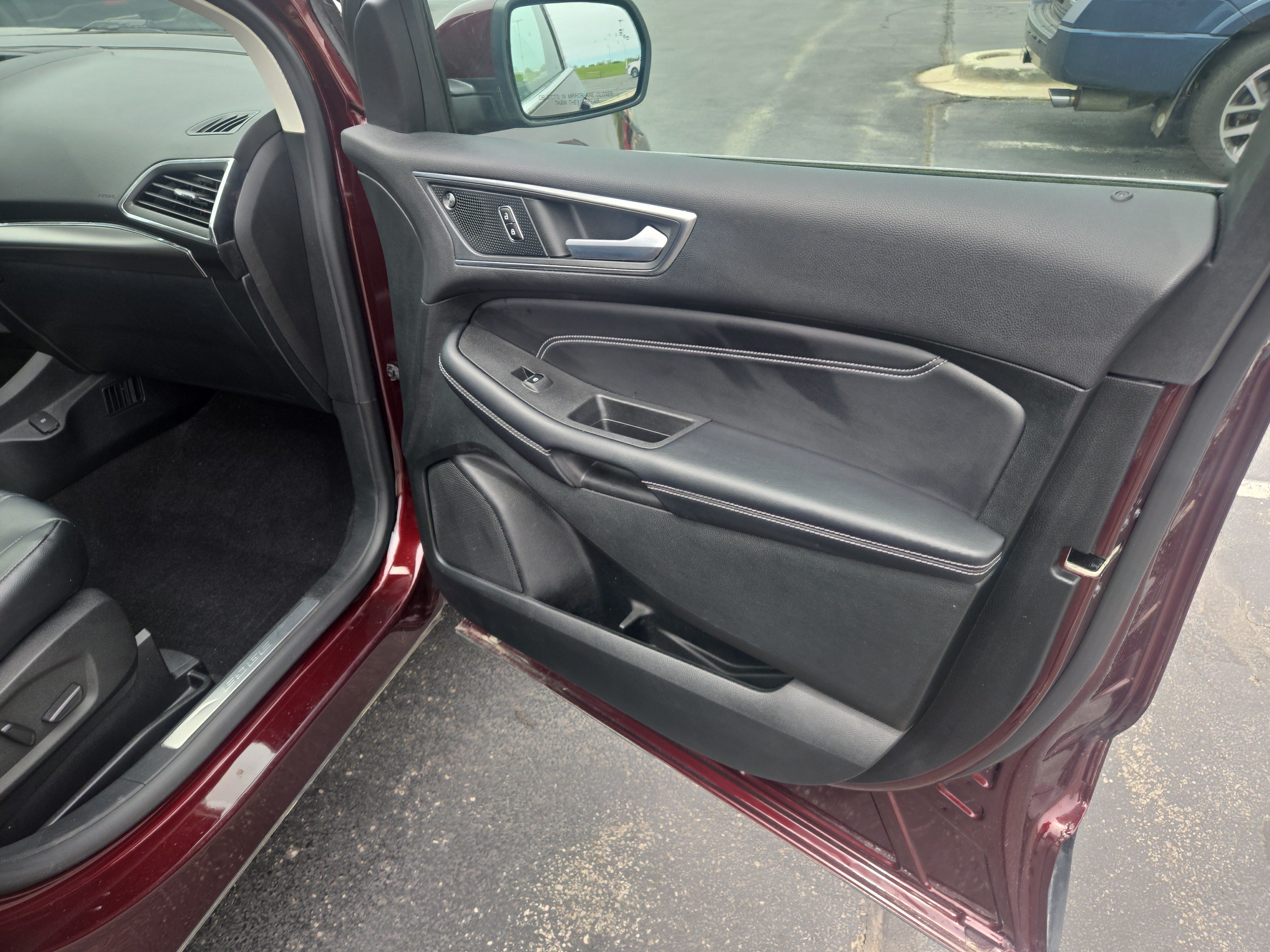 Certified 2023 Ford Edge Titanium AWD/4WD image 16