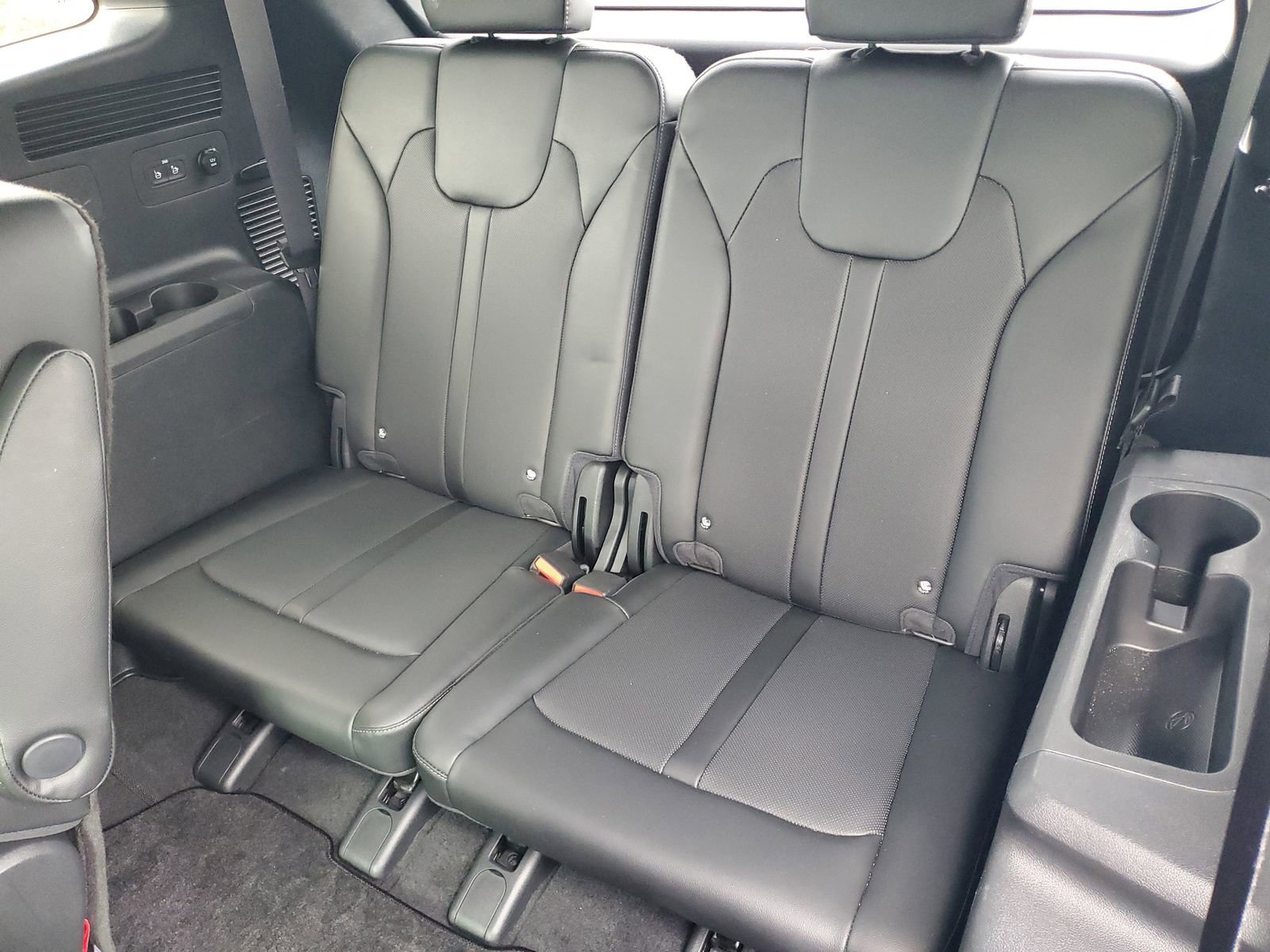 Used 2025 Kia Sorento SX Prestige AWD/4WD image 13