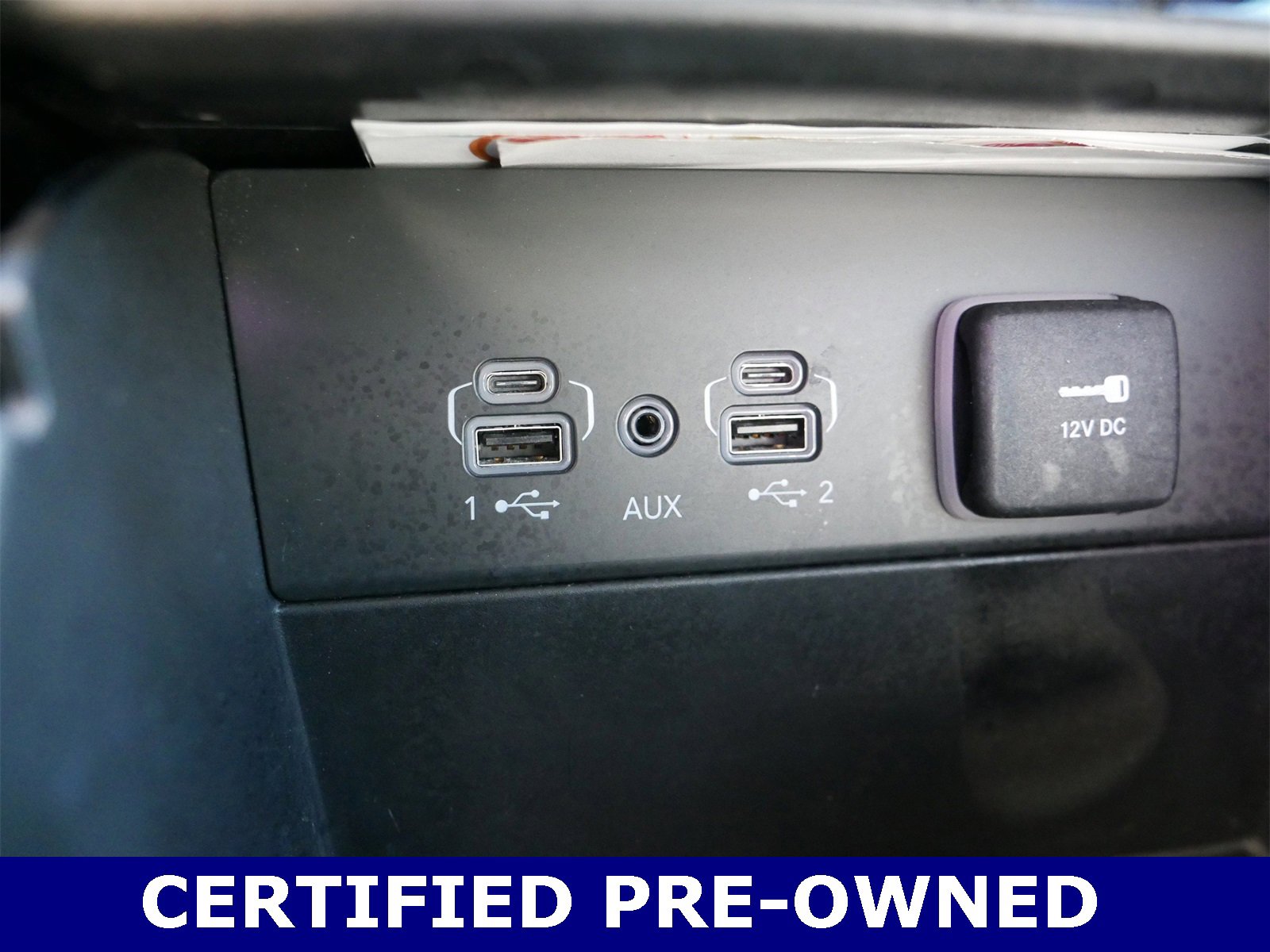 Used 2024 Jeep Grand Cherokee Limited w/ Black Appearance Package image 26