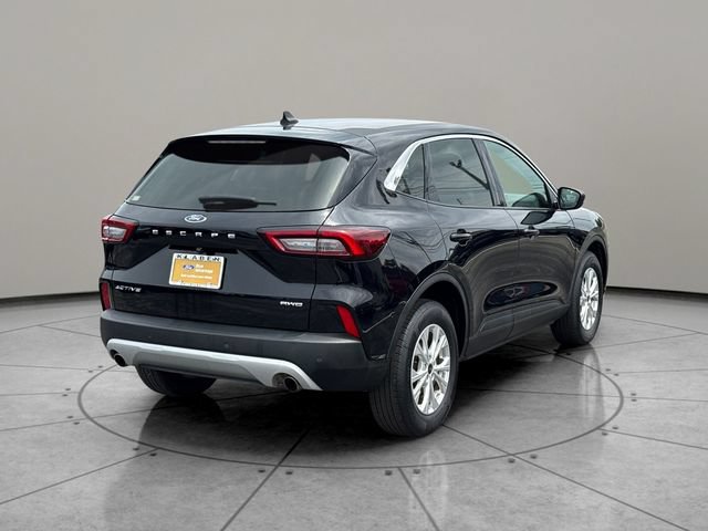 Certified 2023 Ford Escape Active w/ Tech Pack #1 AWD/4WD image 11