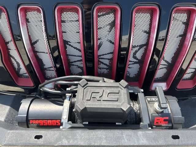 Used 2022 Jeep Wrangler Unlimited Rubicon w/ Xtreme Recon 35" Tire Package AWD/4WD image 38