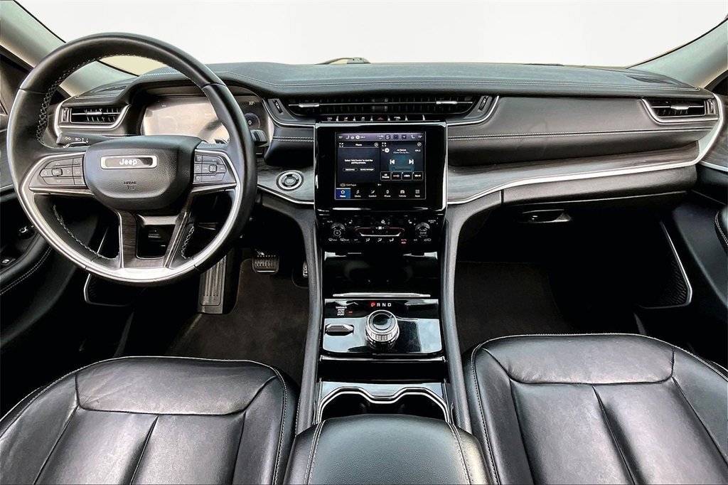 Used 2022 Jeep Grand Cherokee L Limited image 16