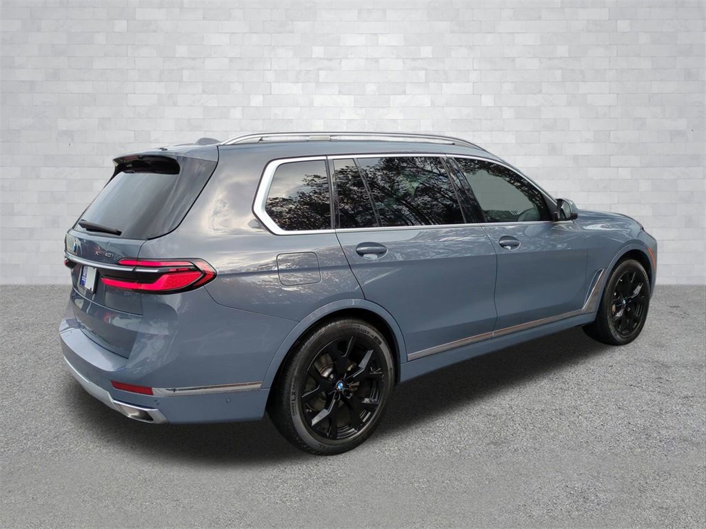 Used 2023 BMW X7 xDrive40i w/ Executive Package image 5