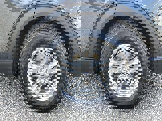 Certified 2022 Ford Explorer XLT w/ Equipment Group 202A image 12