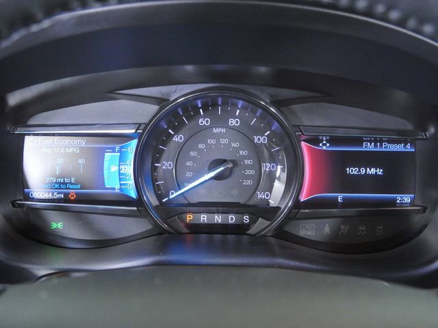 Certified 2018 Ford Explorer XLT w/ Equipment Group 202A AWD/4WD image 28