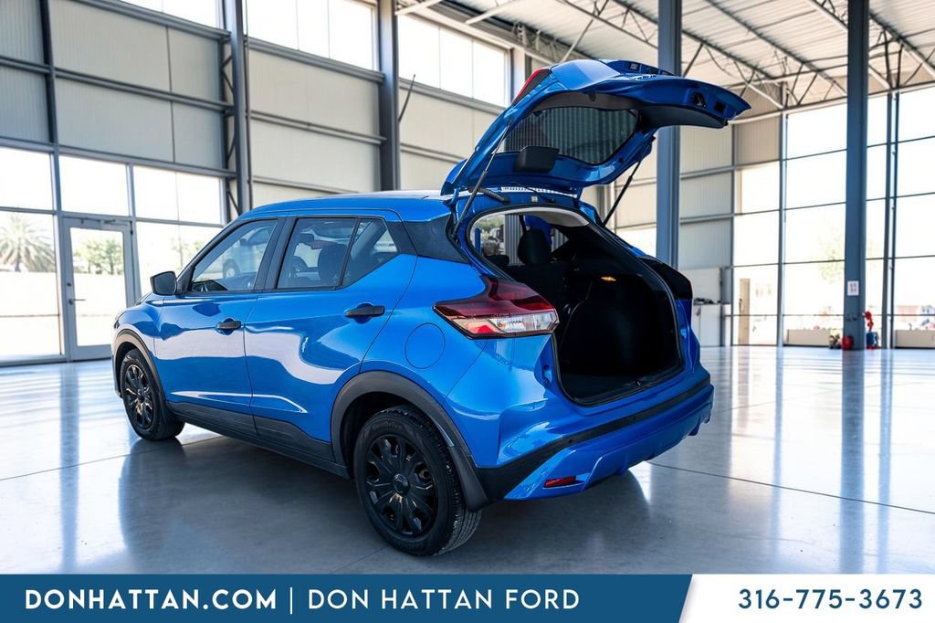 Used 2022 Nissan Kicks S FWD image 24