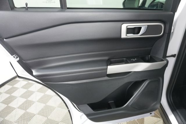 Certified 2023 Ford Explorer XLT w/ Equipment Group 202A image 27