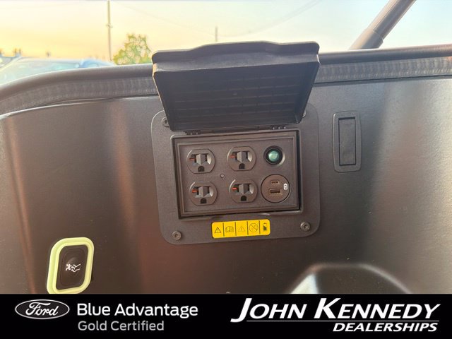 Certified 2022 Ford F150 Lightning Platinum AWD/4WD image 13