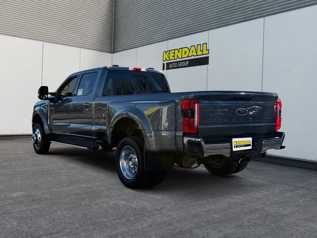 Certified 2023 Ford F450 Lariat w/ Camper Package AWD/4WD image 3