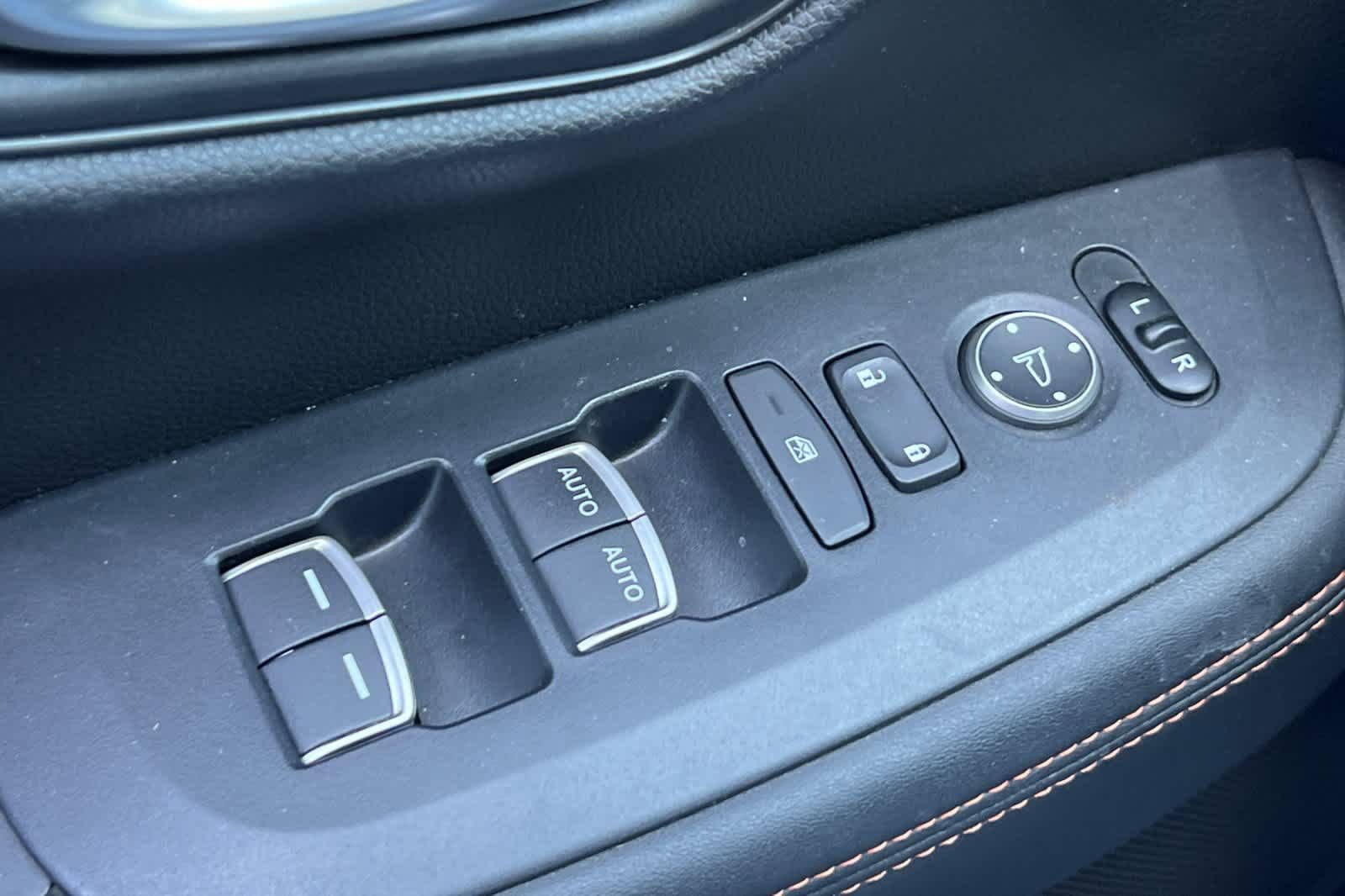 Used 2024 Honda HR-V Sport image 13