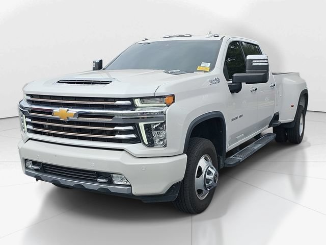 Used 2022 Chevrolet Silverado 3500 High Country w/ Safety Package II AWD/4WD image 7