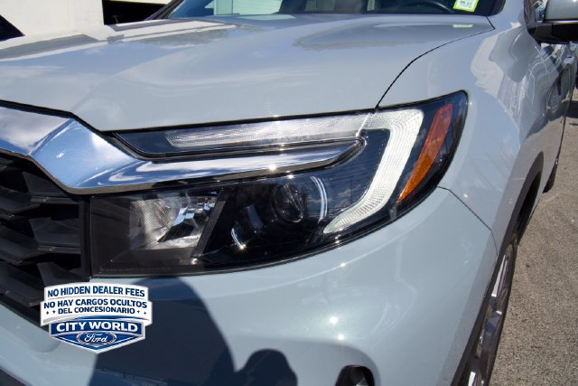 Used 2023 Honda Passport EX-L image 10