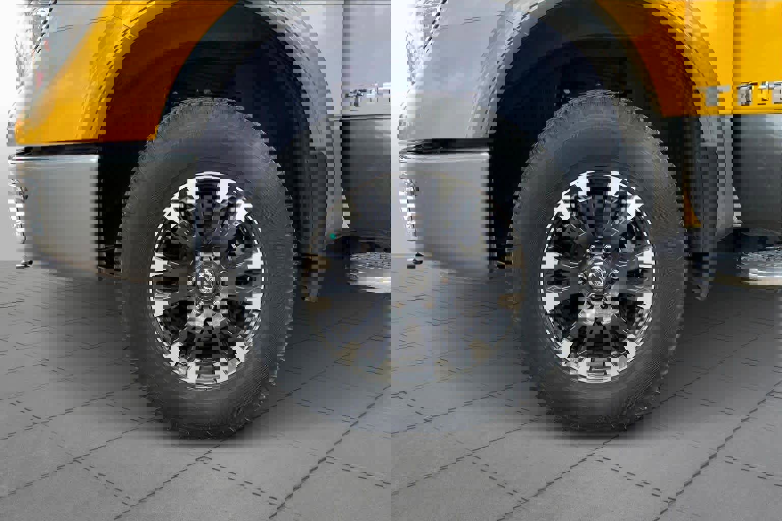 Used 2018 Nissan Titan PRO-4X w/ Pro-4x Utility Package image 10