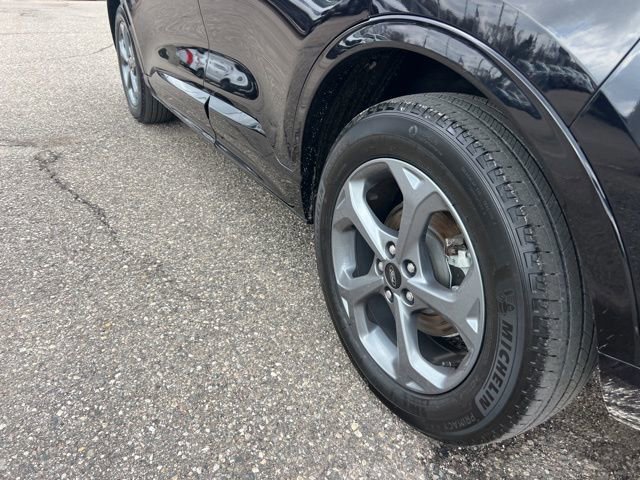 Certified 2023 Ford Escape ST-Line Select w/ Tech Pack #2 image 28