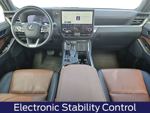 Used 2025 Lexus GX 550 w/ Accessory Package (2T) AWD/4WD image 11