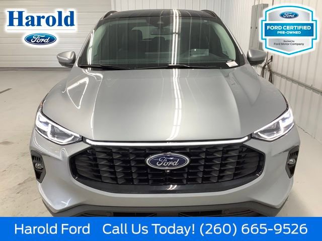 Certified 2024 Ford Escape SE w/ PHEV Premium Package FWD image 2