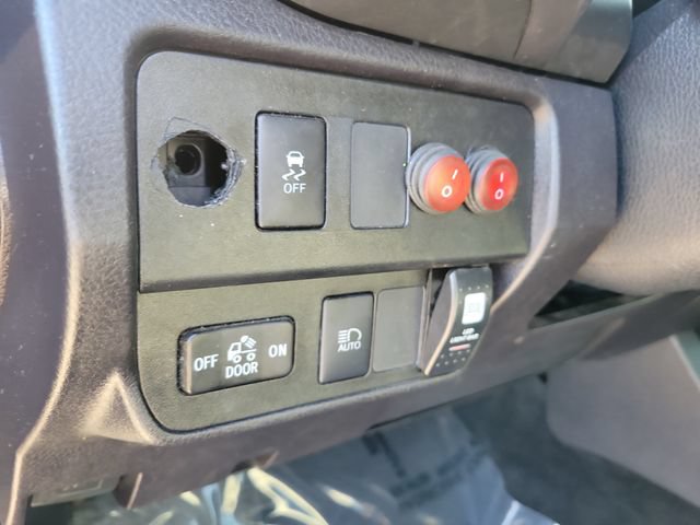 Used 2022 Toyota Tacoma SR5 AWD/4WD image 22