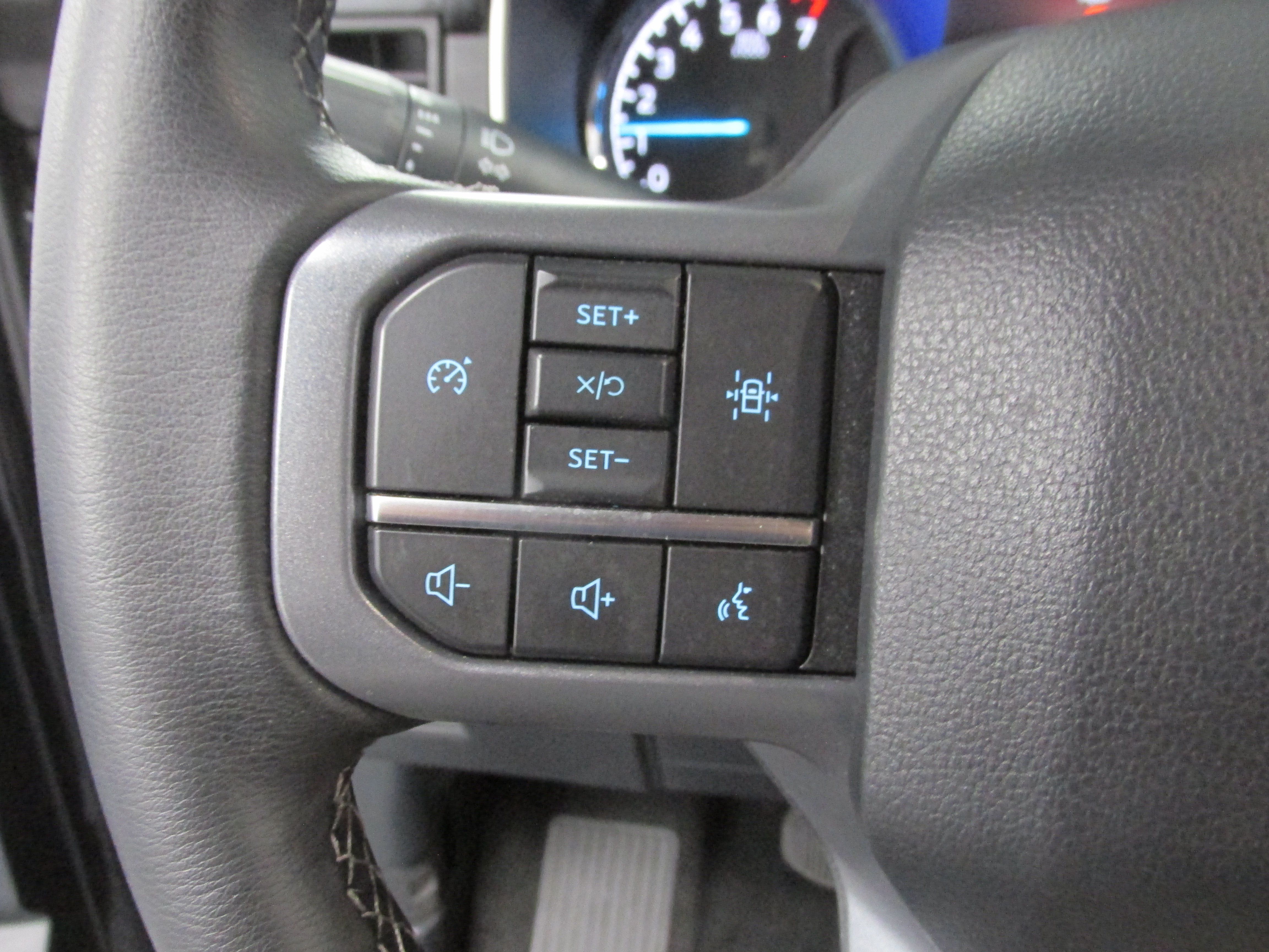 Certified 2023 Ford F150 XLT w/ Equipment Group 302A High AWD/4WD image 32