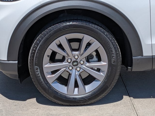 Certified 2025 Ford Explorer Active w/ Active Comfort Package AWD/4WD image 11